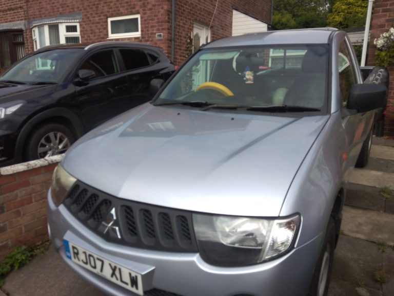 Single cab mitsubishi 2007